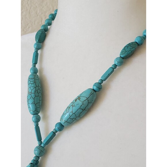 Southwestern Turquoise Stone Necklace 17 inch Long Polished Bead Pendant Howlite - Picture 3 of 6